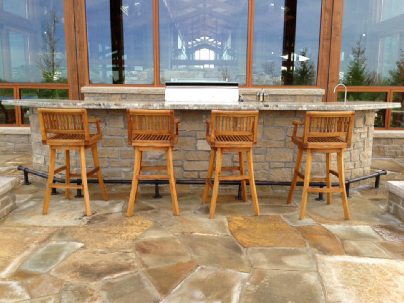 Bar Foot Rail Gallery